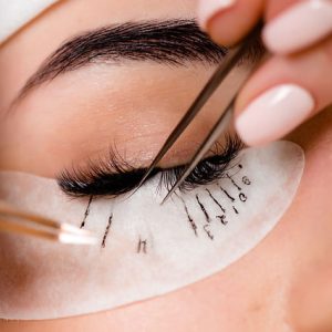 Lashes & Brows